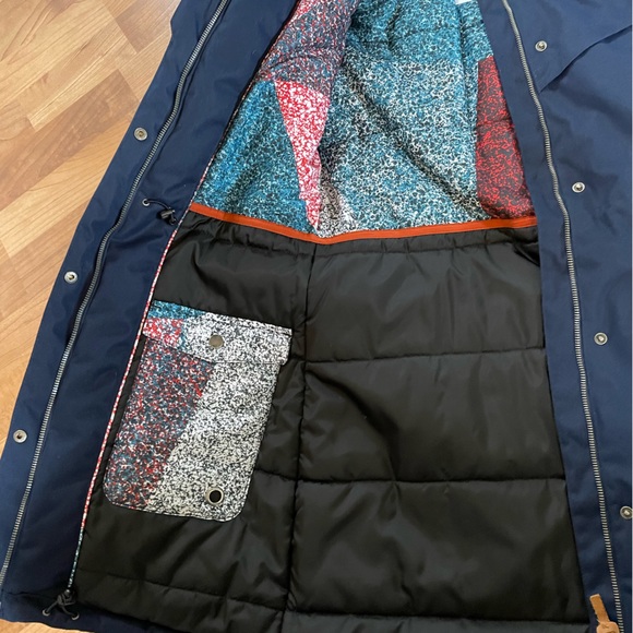 O’Neill Parka- medium - Picture 3 of 3